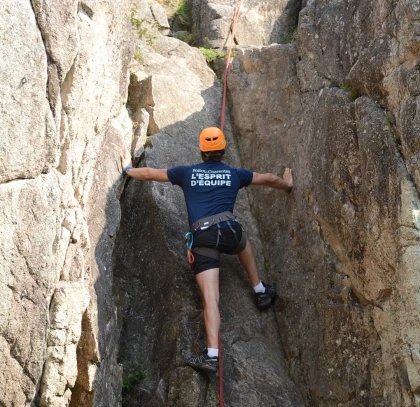 Escalade au Roc d'Enfer au CPA Lathus