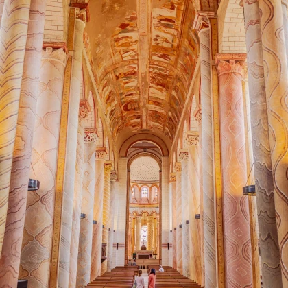 Guided tour in English of Abbey church of Saint-Savin  - La Vienne Expériences