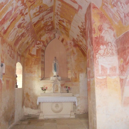 Fresque lors d'un parcours médiéval