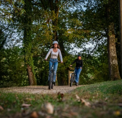 Balade en forêt en trotinette électrique avec Trott'in Poitou