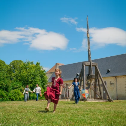 Trébuchet au Château de Monts-sur-Guesnes